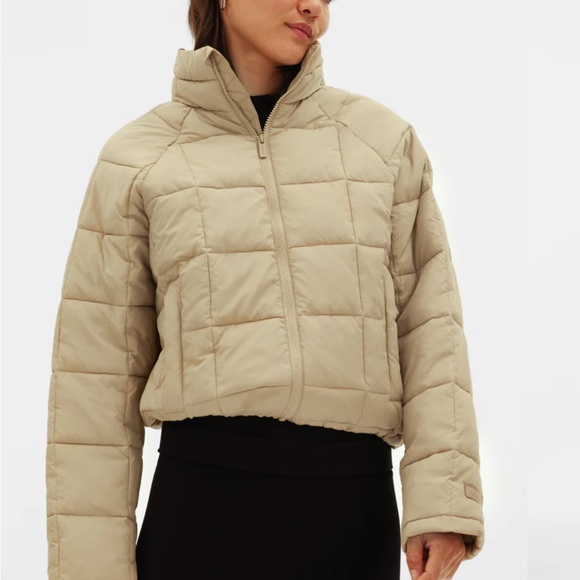 Halfdays Nellie Packable Puffer Jacket - Picture 10 of 12